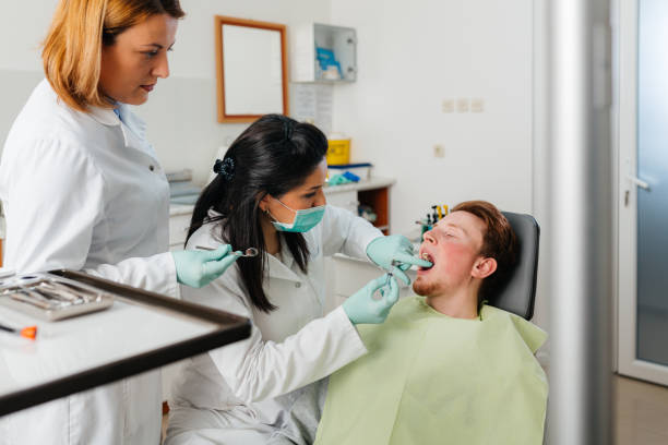 Best Urgent Tooth Repair  in Bunnell, FL